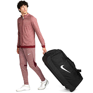 Nike Club Team Swoosh Roller Bag