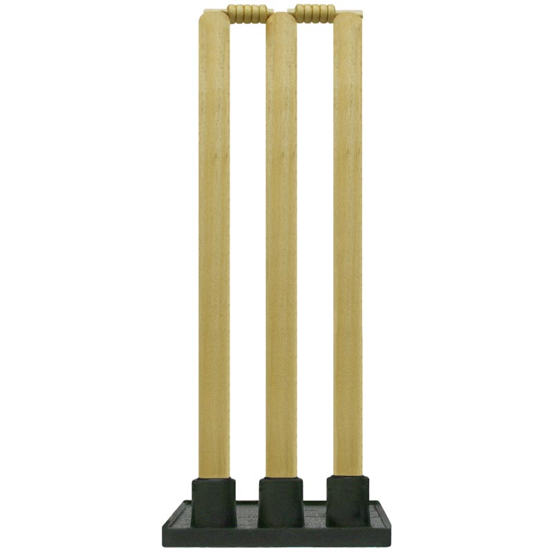 Elders Club Wooden Cricket Stumps Set